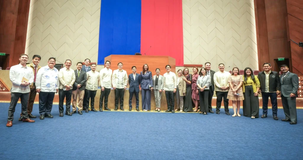 Libreng Kolehiyo para sa Mas Maraming Estudyante, Mapopondohan Na